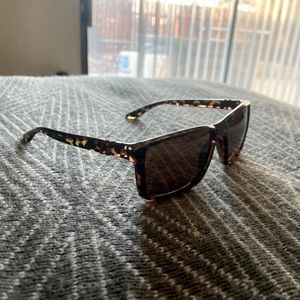 Arizon Jax Blenders 🖤 sunglasses